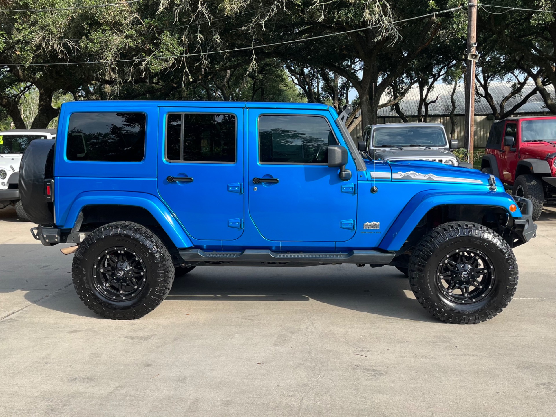 Used-2014-Jeep-Wrangler-Unlimited-Polar-Edition