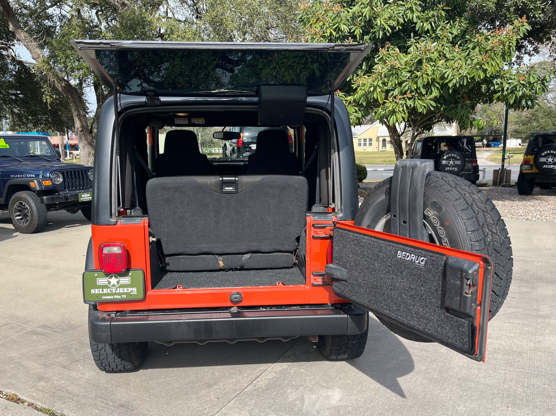 Used-2006-Jeep-Wrangler-Rubicon