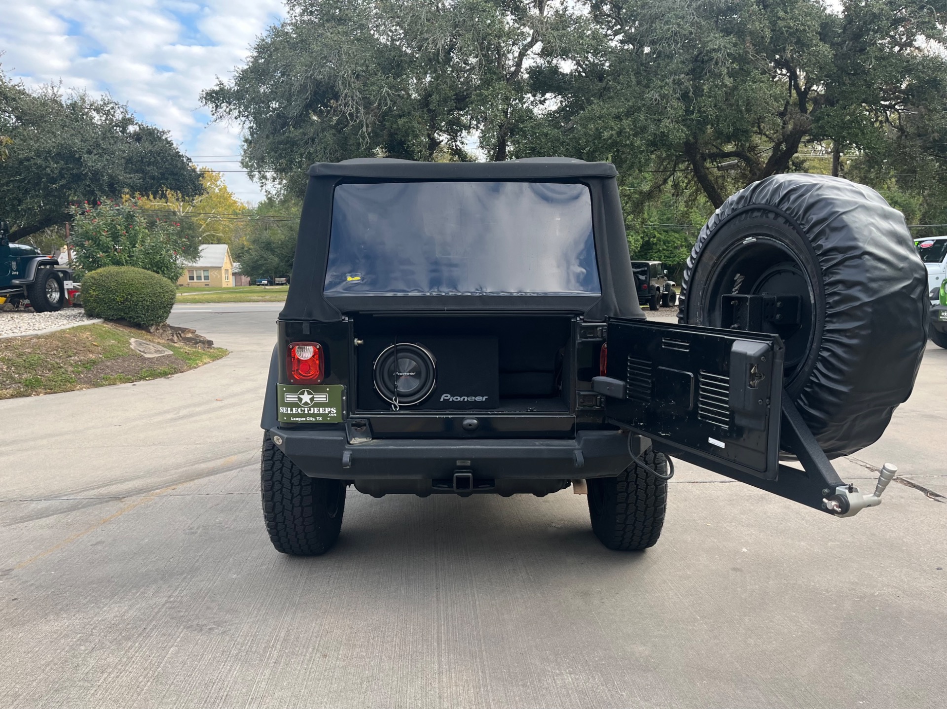 Used-2006-Jeep-Wrangler-Sport