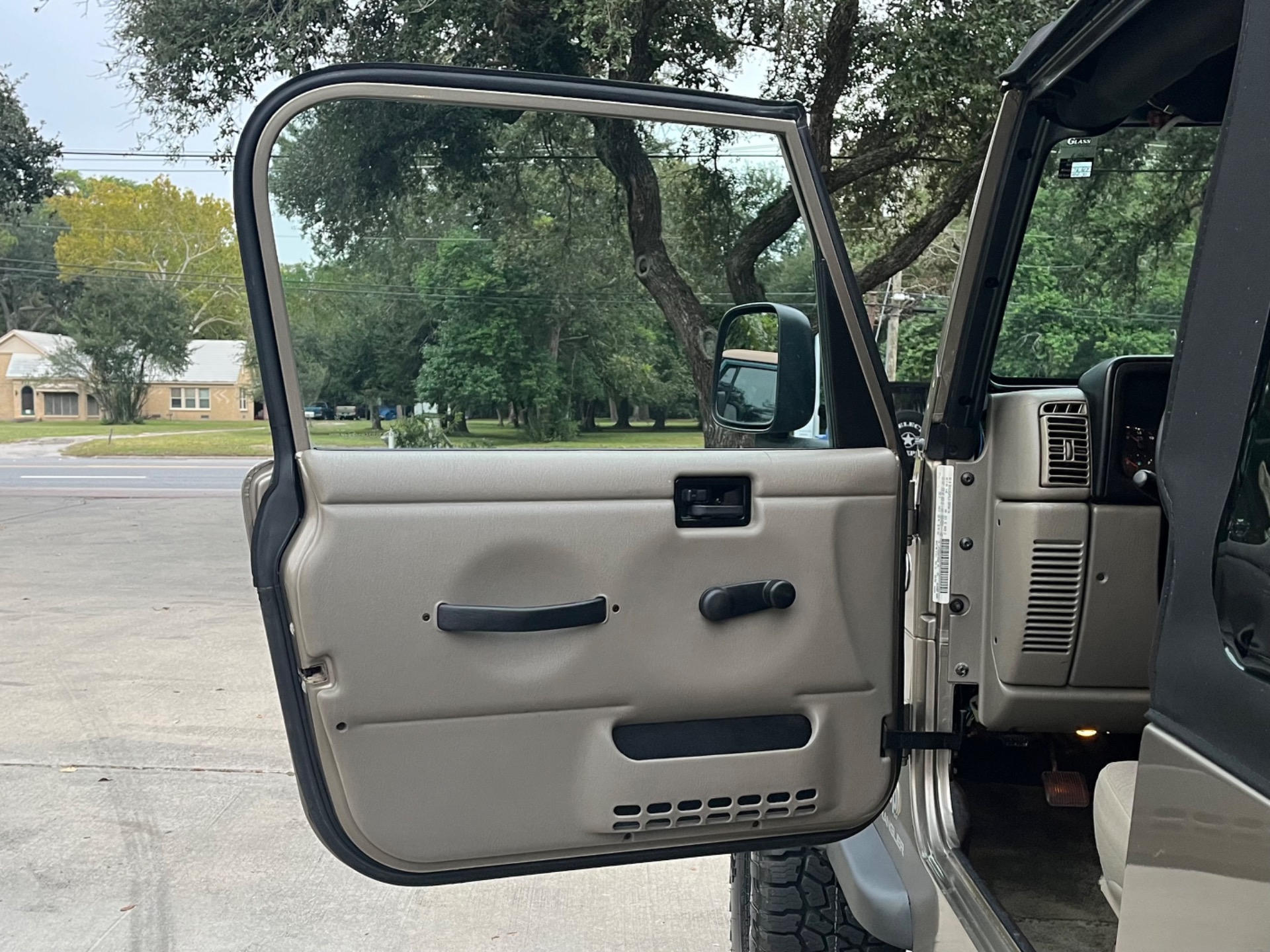 Used-2005-Jeep-Wrangler-X