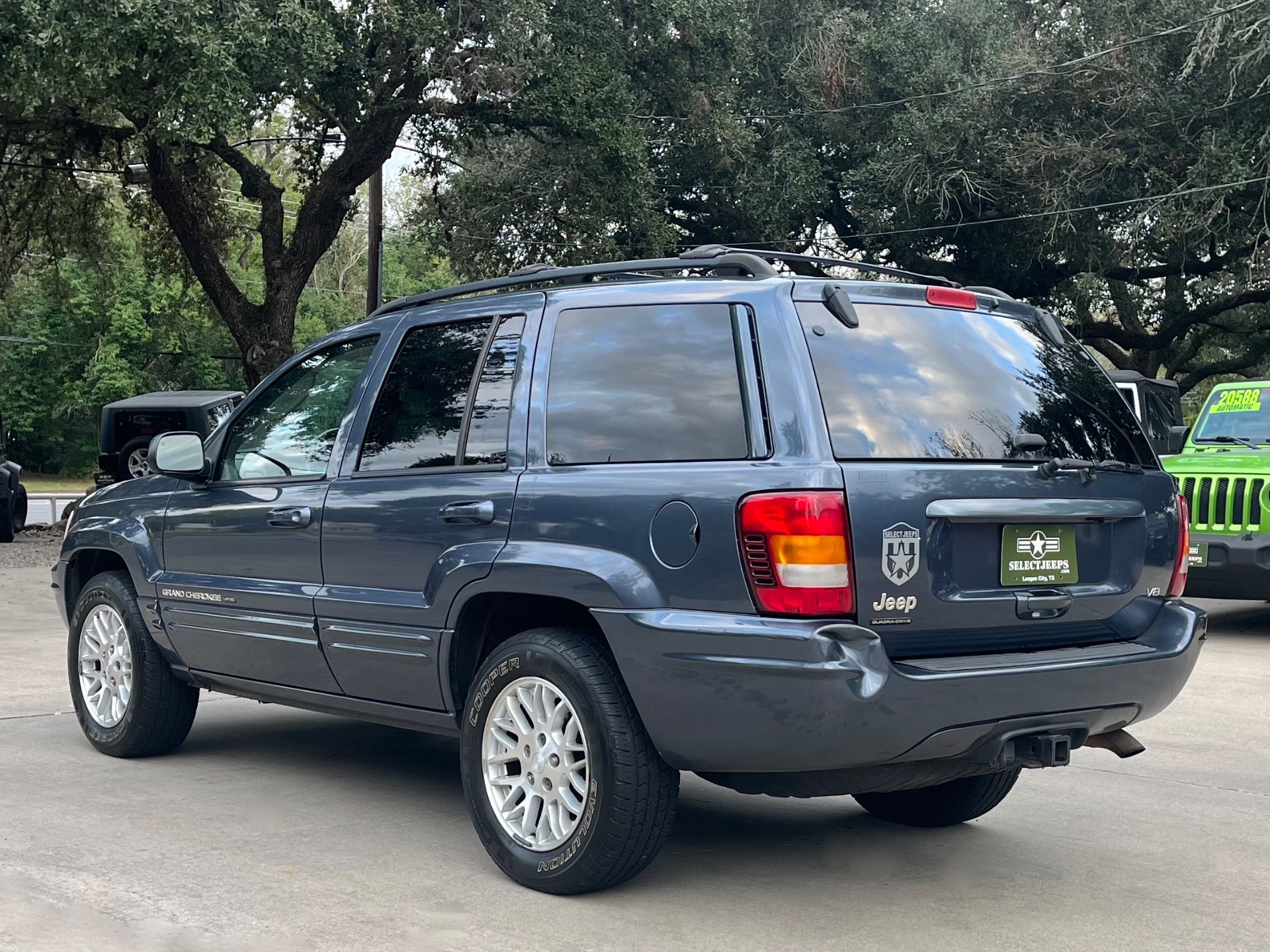 Used-2003-Jeep-Grand-Cherokee-Limited