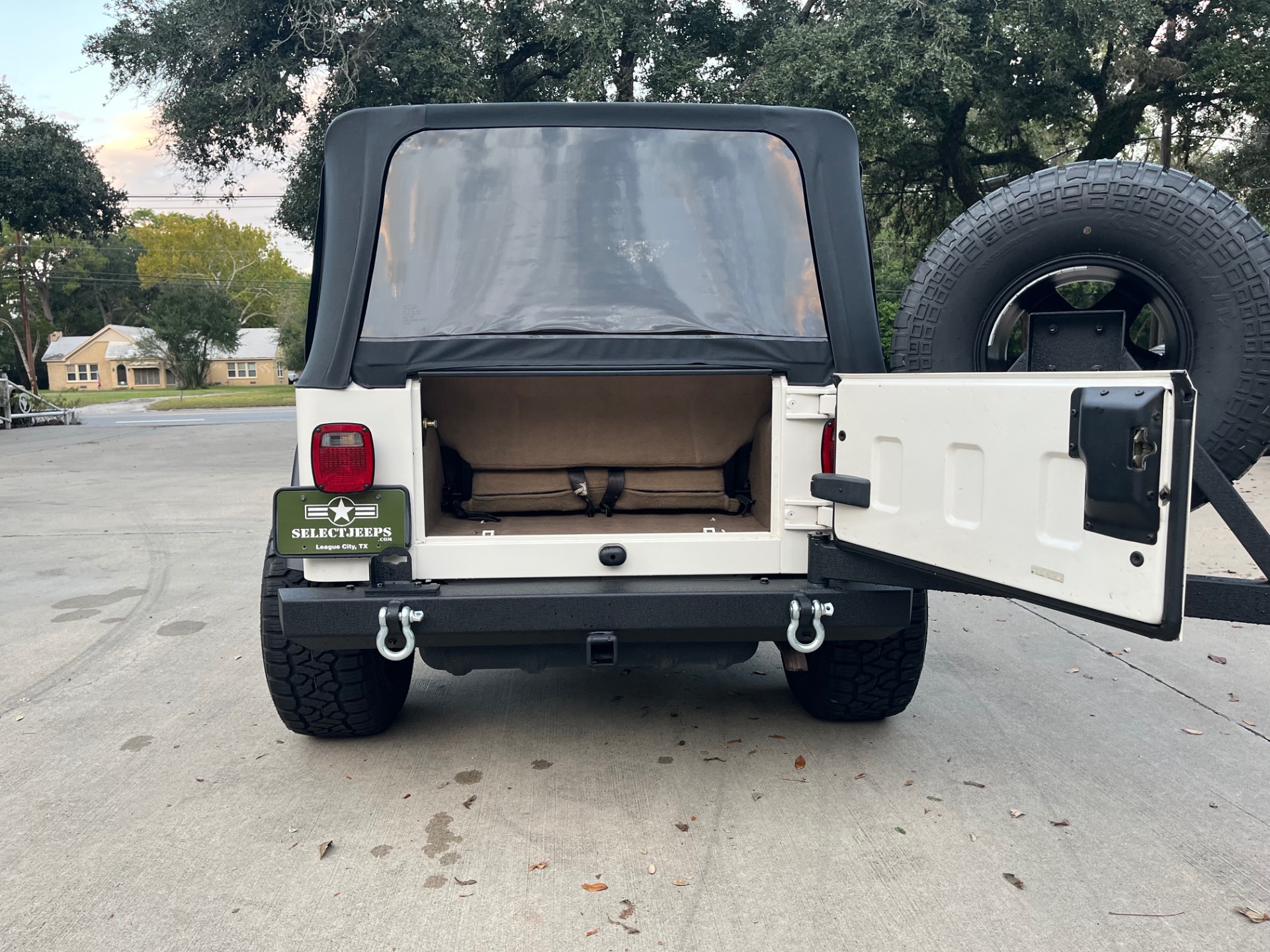 Used-2002-Jeep-Wrangler-Sport