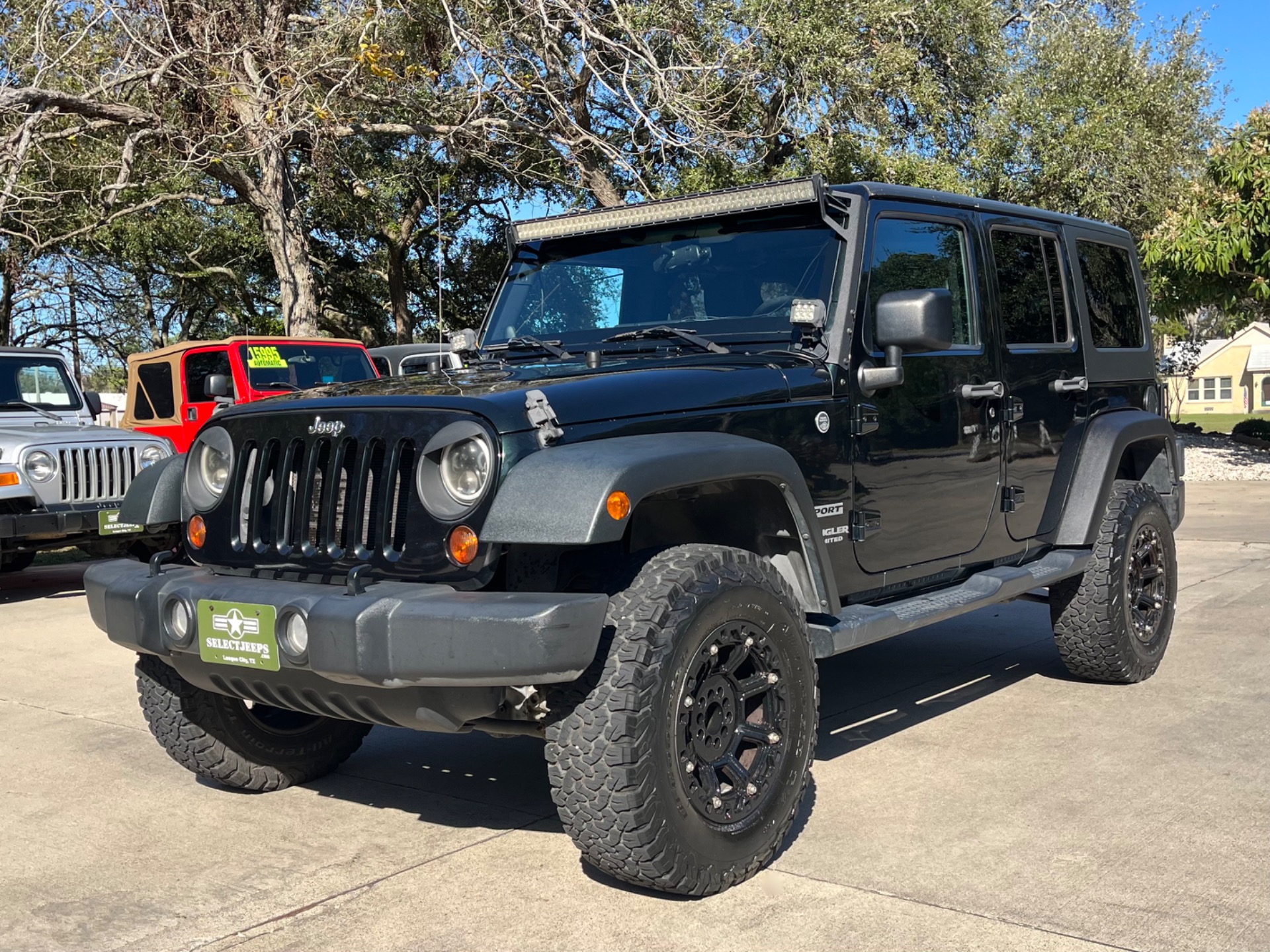 Used-2012-Jeep-Wrangler-Unlimited-Sport