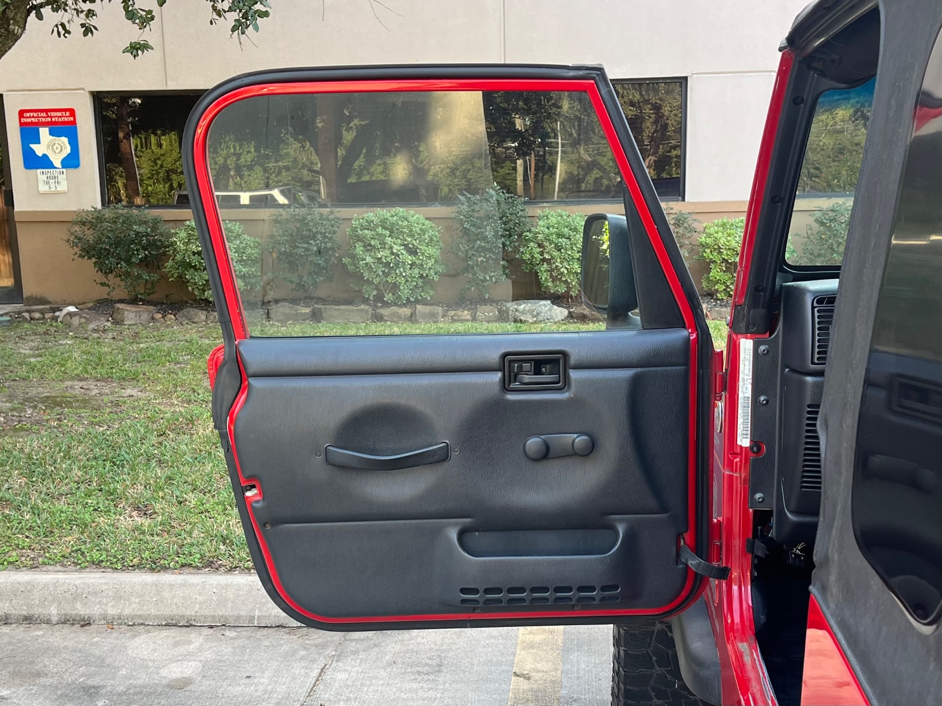 Used-2005-Jeep-Wrangler-Sport