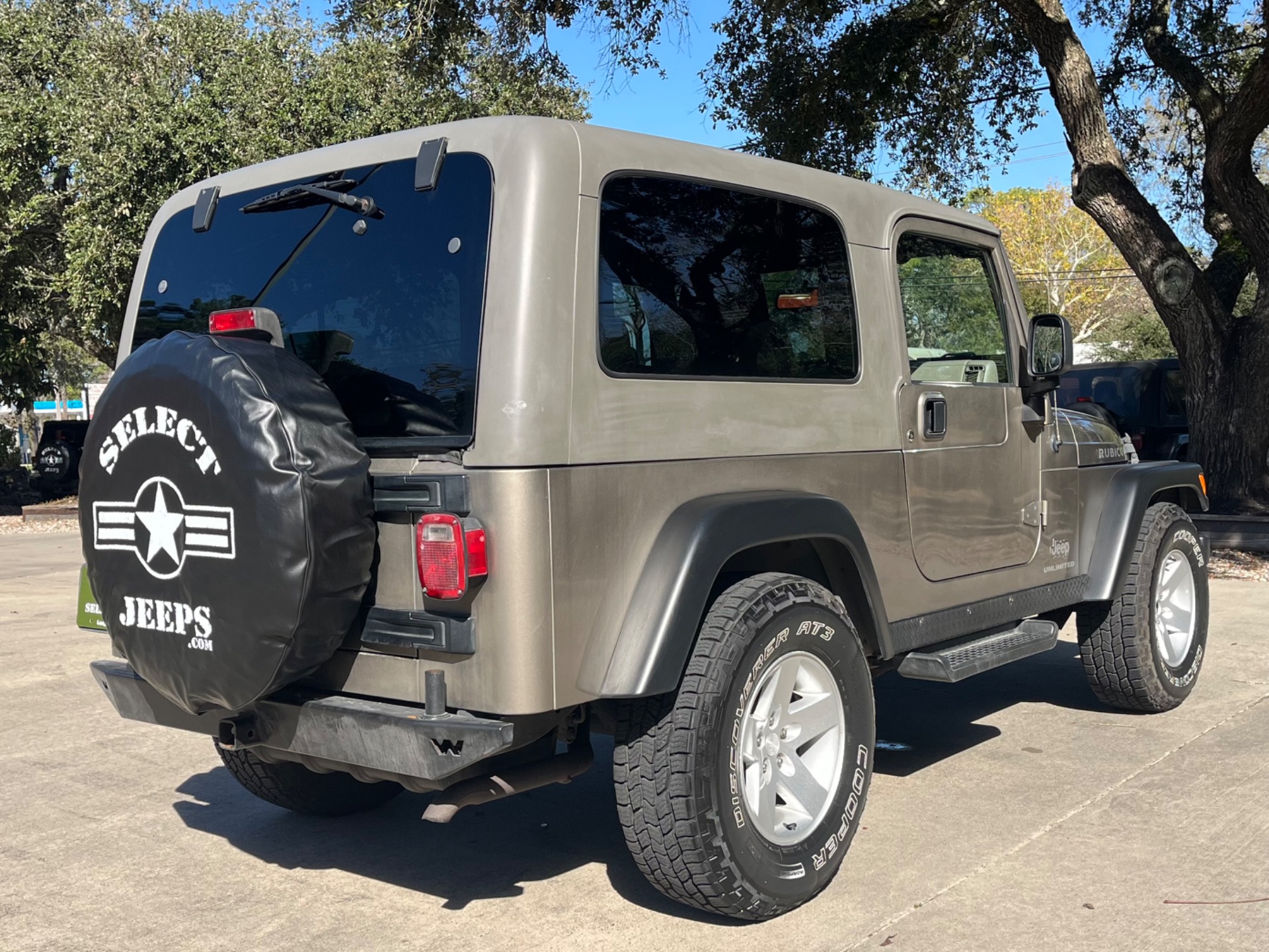 Used-2005-Jeep-Wrangler-Unlimited-Rubicon