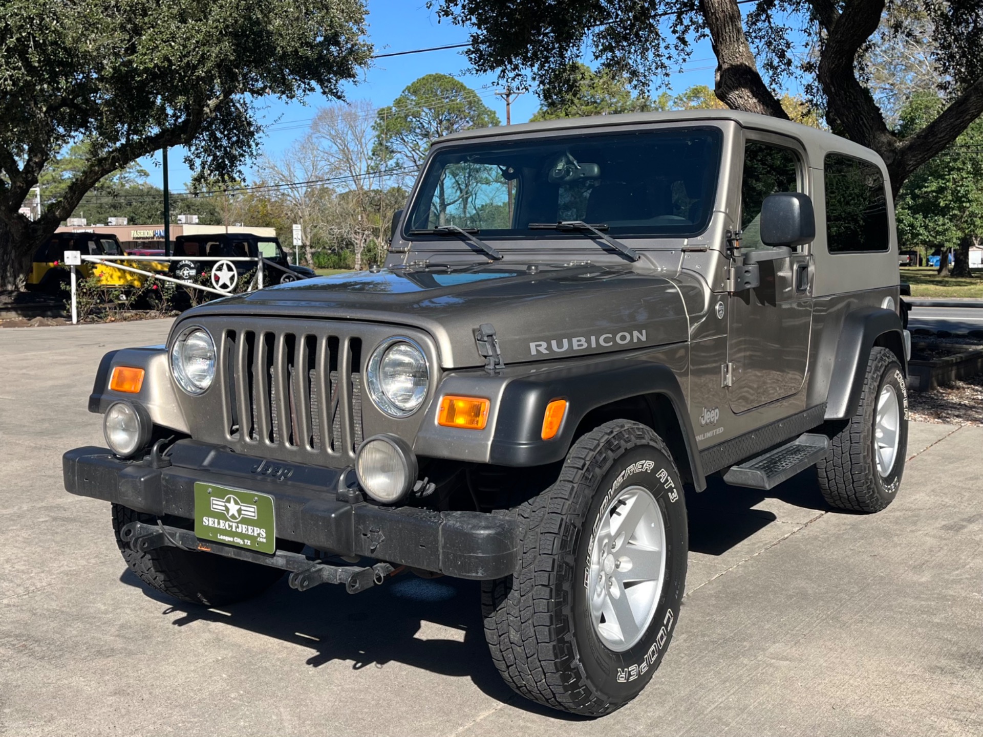 Used-2005-Jeep-Wrangler-Unlimited-Rubicon