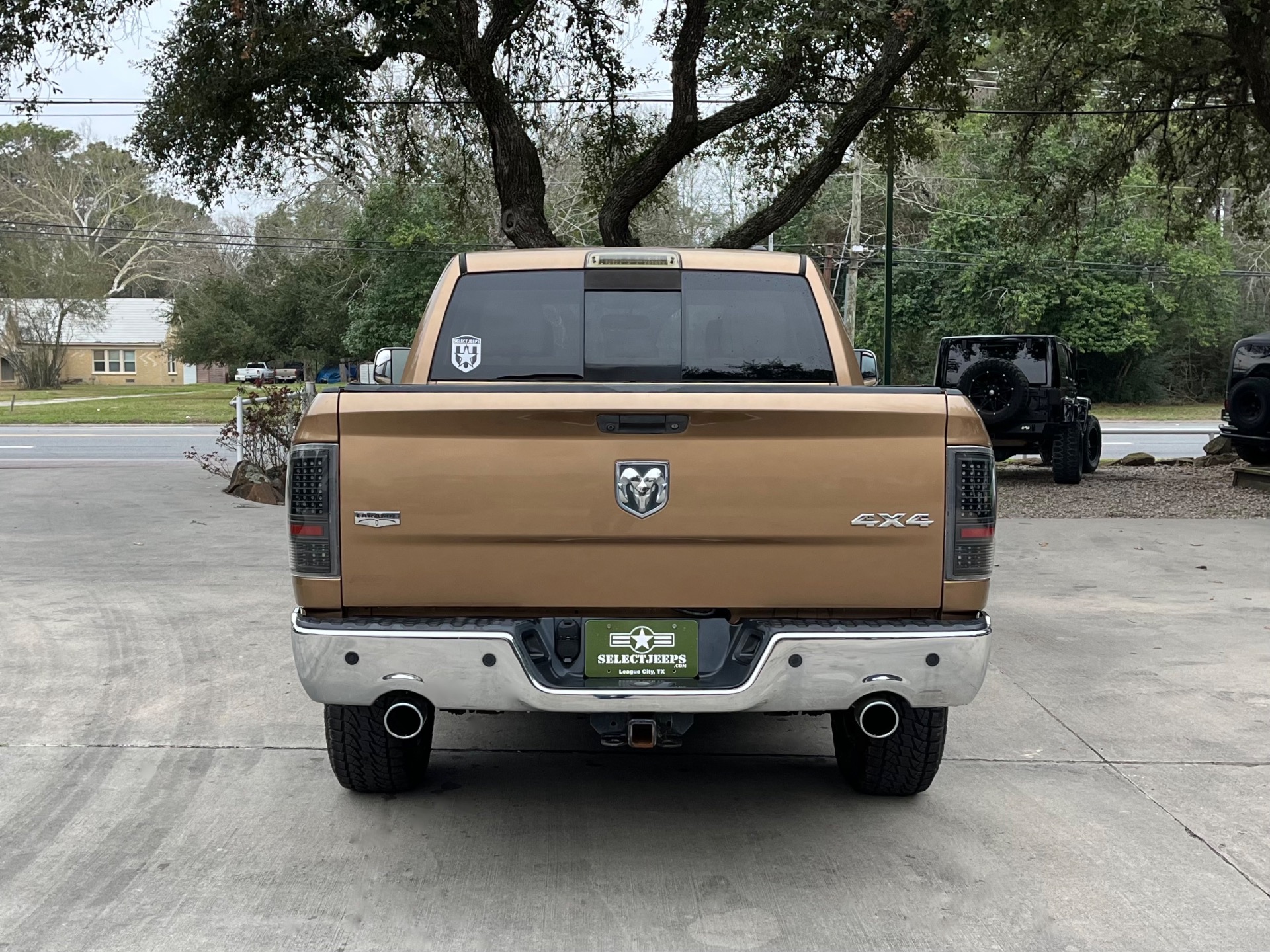 Used-2012-Ram-1500-Laramie