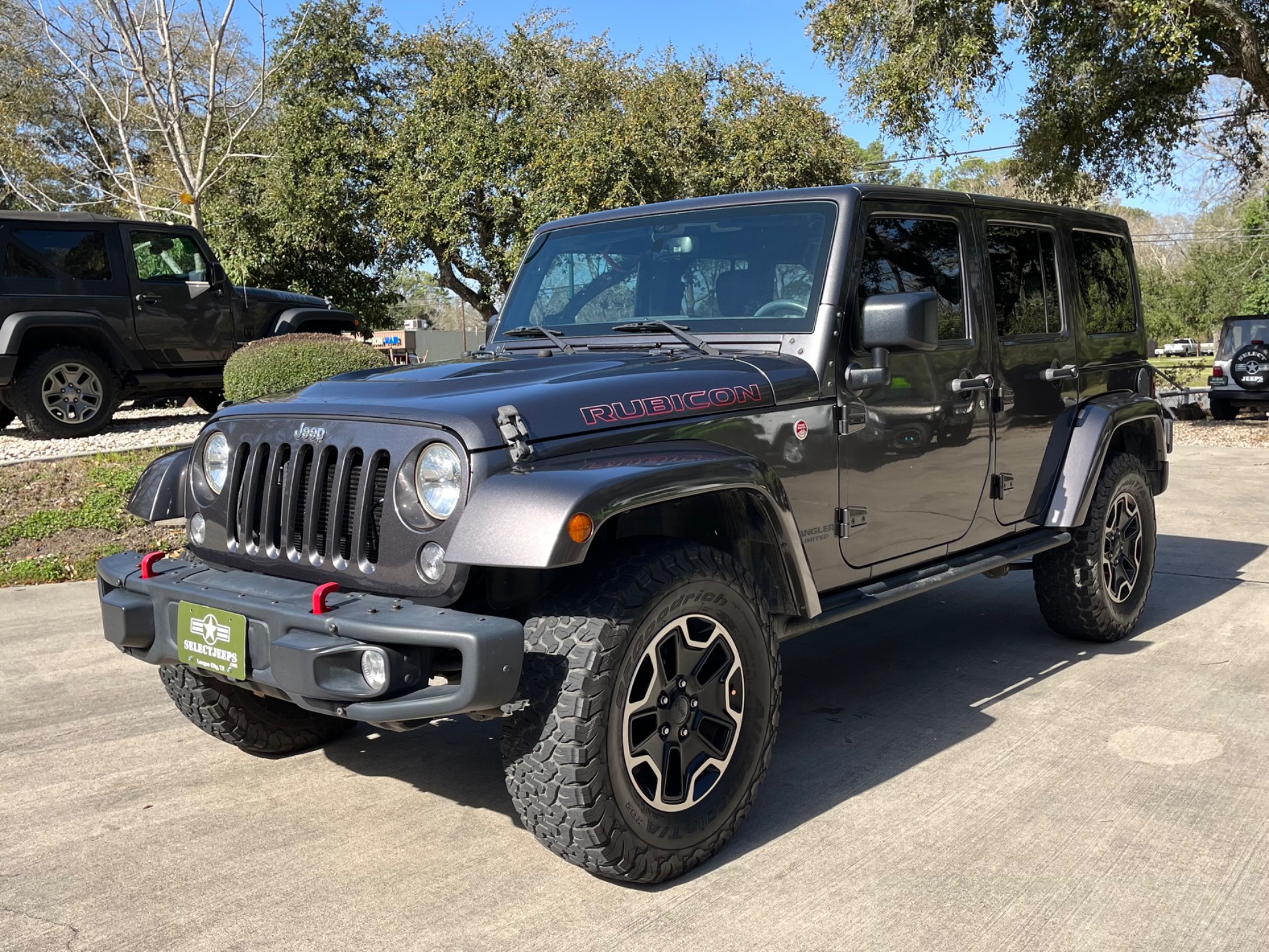 Used-2016-Jeep-Wrangler-Unlimited-Rubicon